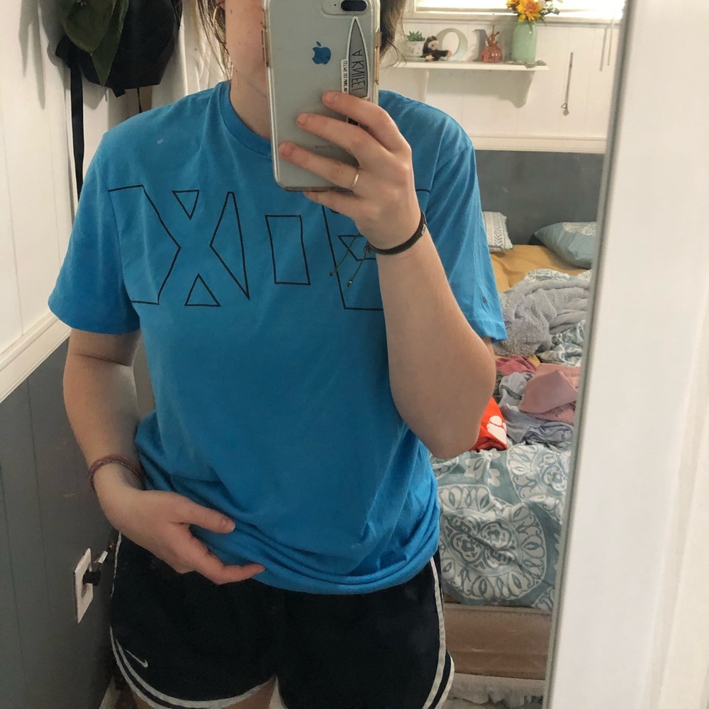 Blue fox racing shirt